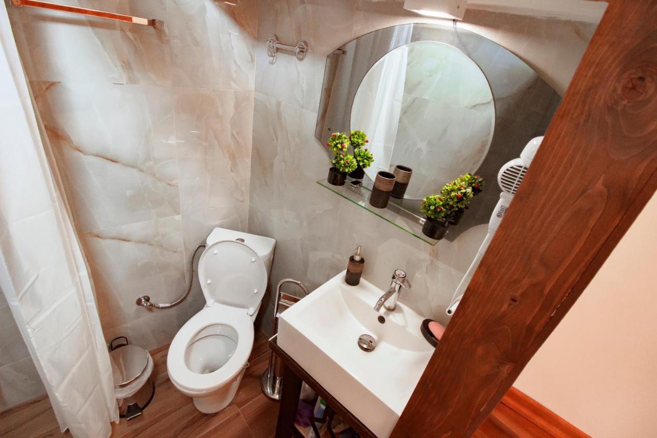 Duplex Apartment Viktoria Gjirokaster Exterior photo